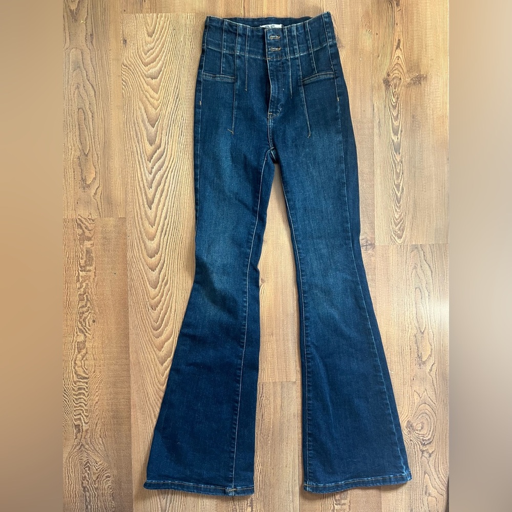 FREE PEOPLE FLARE JEANS